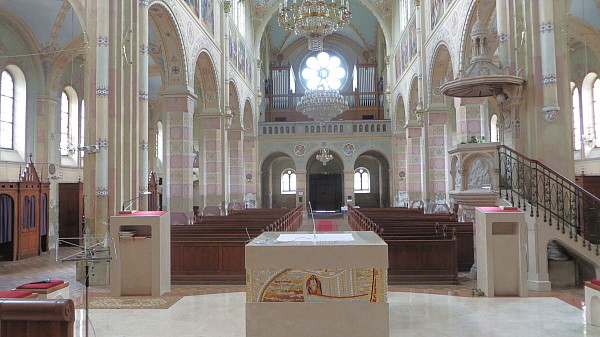 BASILIKA BRESTANICA 5   2014   600 X